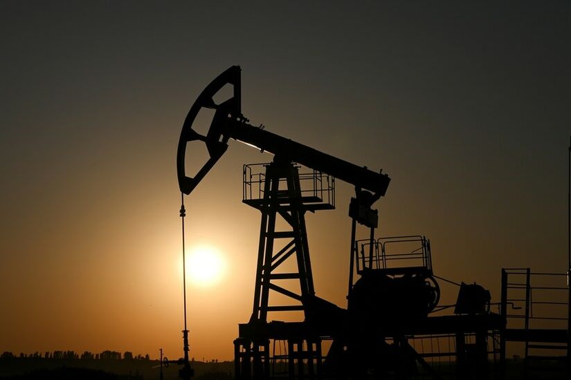 شركة زاروبيجنفت الروسية تعلن إعادة توجيه إمداداتها النفطية بالكامل من أوروبا إلى آسيا