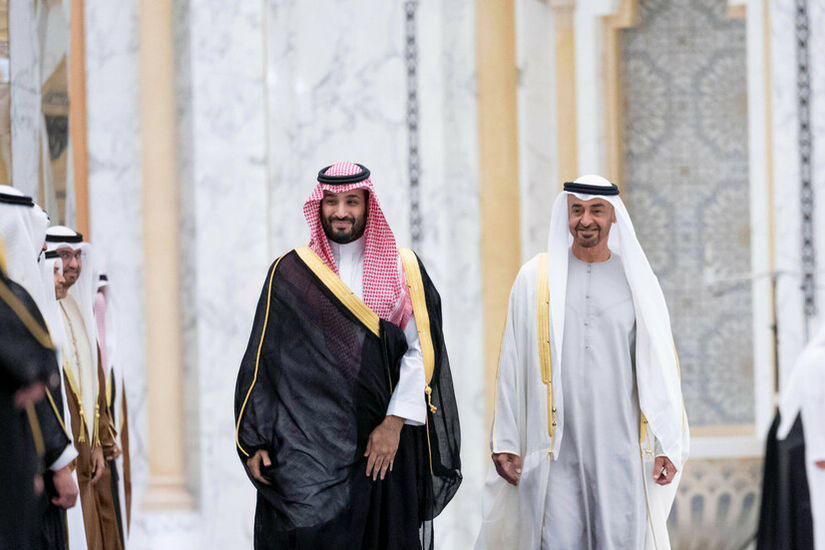 قادة الإمارات يهنئون السعودية على فوزها باستضافة الرياض إكسبو 2030