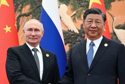 15 ساعة من المباحثات بين الرئيسين الروسي والصيني خلال شهر
