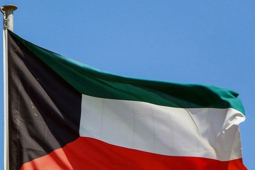 بعد غياب لـ6 سنوات.. عودة رئيس جهاز أمن الدولة الكويتي السابق إلى بلاده