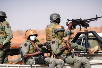 خارجية النيجر: لدينا أسلحة روسية ونحتاج لتطوير التعاون في عدة مجالات
