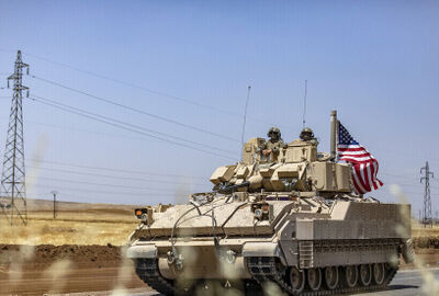 المقاومة الإسلامية في العراق تعلن استهداف قاعدتين أمريكيتين في سوريا بالطيران المسير