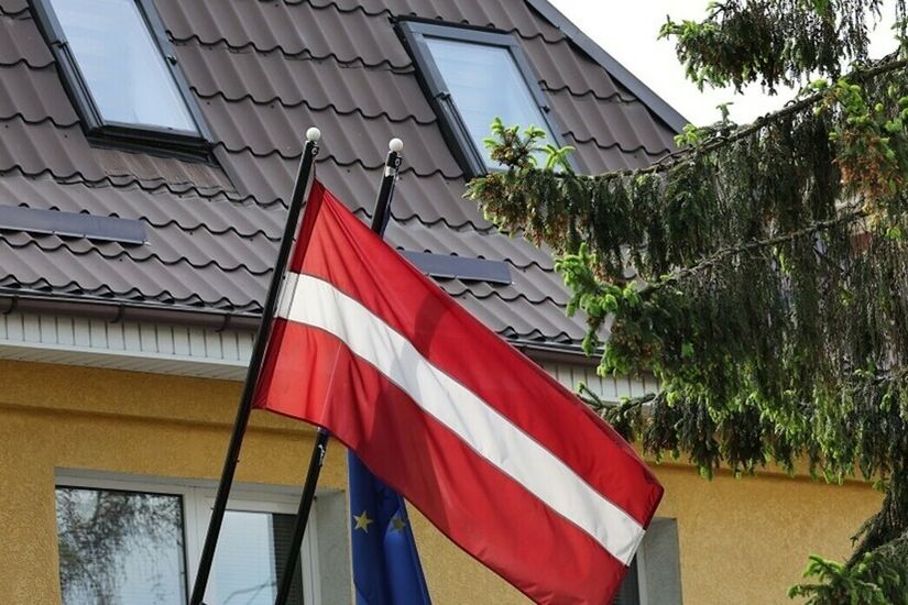 سفارة روسيا لدى لاتفيا: سنتخذ إجراءات جوابية ردا على مصادرة مركز بيت موسكو الثقافي