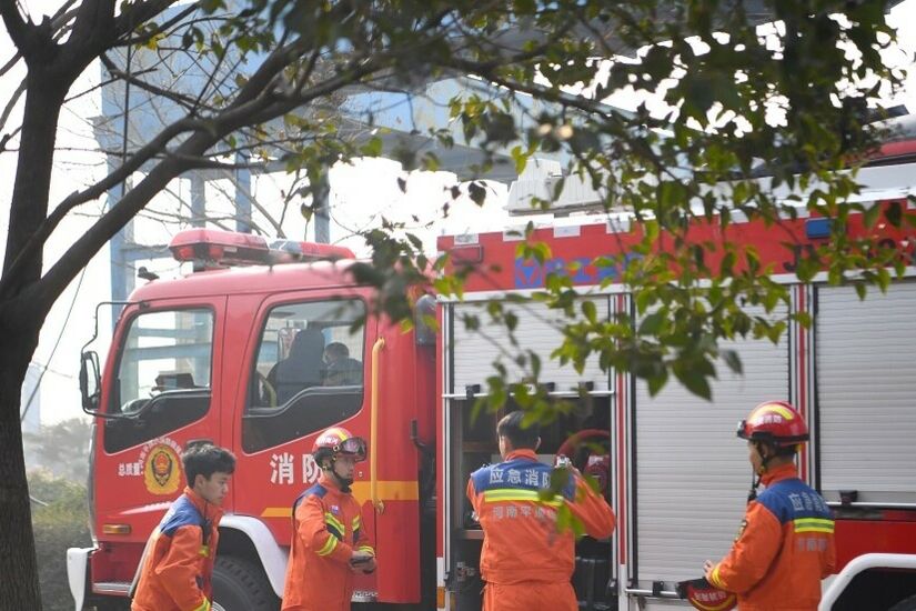 مصرع 10 أشخاص وفقدان 6 آخرين في حادث بمنجم فحم وسط الصين