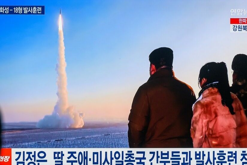 سيئول: كوريا الشمالية أطلقت صاروخا باليستيا غير محدد