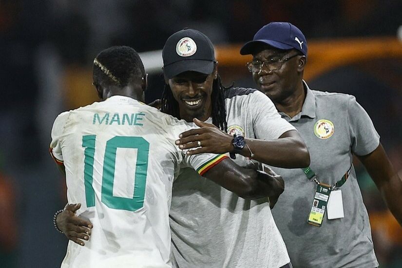 نقل مدرب أسود التيرانغا أبطال كأس أمم إفريقيا إلى المستشفى