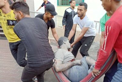 صحة غزة: دفنا 150 جثمانا في ساحة مجمع ناصر الطبي نتيجة الحصار ولدينا 30 آخرون مجهولو الهوية