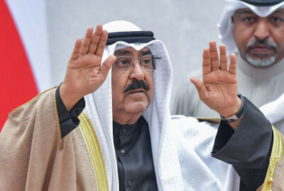 بالفيديو.. أمير دولة الكويت يصل الرياض في أول زيارة خارجية منذ توليه مقاليد الحكم