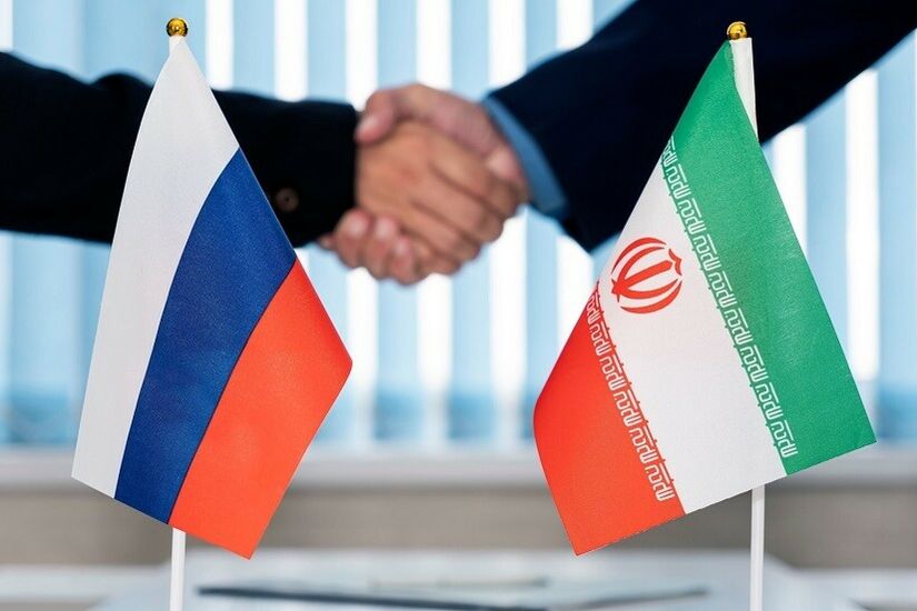 إيران تقترح على روسيا إلغاء تأشيرات دخول العلماء بين البلدين