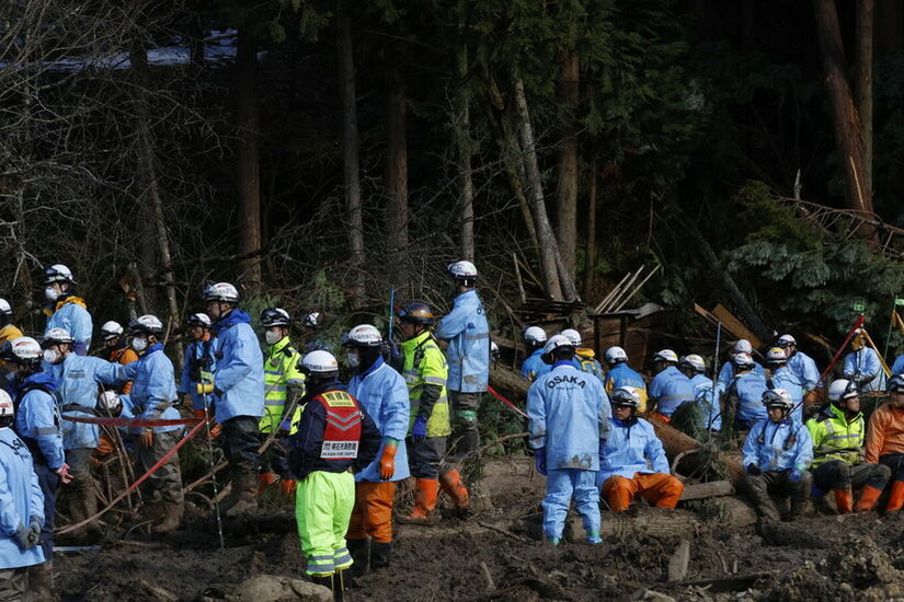 مسؤول: زلزال اليابان دمر 50 ألف منزل وإزالة الأنقاض ستستغرق عامين