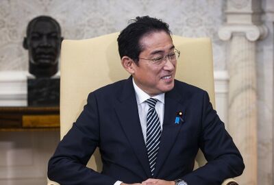 فاينانشال تايمز: رئيس وزراء اليابان يسعى لتحقيق اختراق دبلوماسي مع كوريا الشمالية
