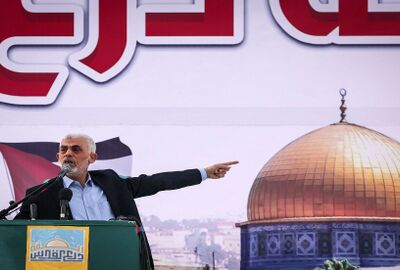 القناة 12 الإسرائيلية: السنوار يصر على مطالبه في مفاوضات القاهرة ولا مؤشرات على التوصل لحل وسط
