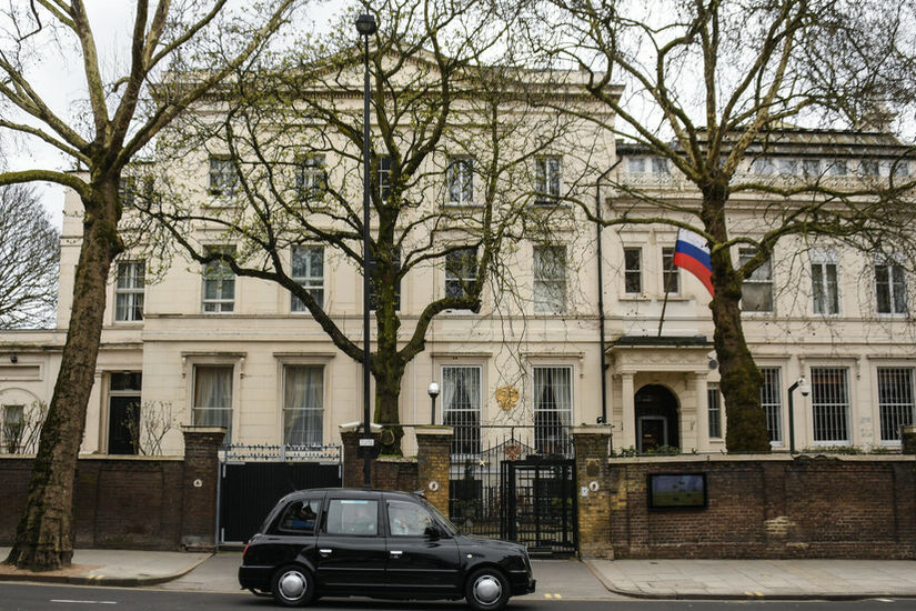 بريطانيا تستدعي ممثل السفارة الروسية على خلفية وفاة نافالني