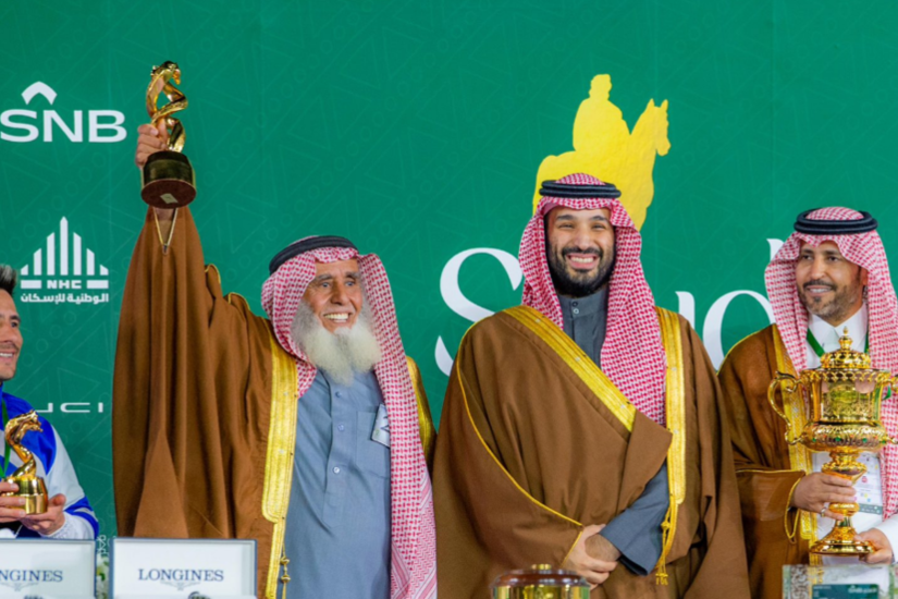 فرحة مدرب خيل سعودي وحضور ولي العهد في كأس السعودية تثير تفاعلا كبيرا