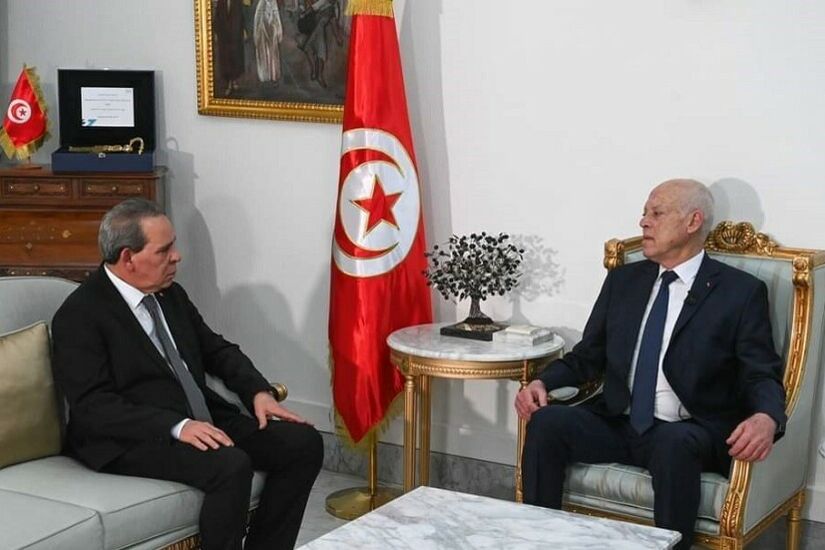 الرئيس التونسي: أبواب الصلح مفتوحة أمام من يعيد أموال الشعب كاملة