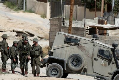 الصحة الفلسطينية: مقتل شقيقين برصاص الجيش الإسرائيلي أثناء جمعهما العكوب في مدينة الخليل