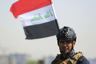 ظهر عاريا في مواقع التواصل.. الأمن العراقي يقبض على ملك جمال السماوة