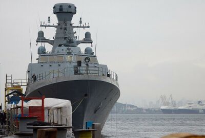 زيلينسكي يزور أحواض بناء السفن في تركيا حيث يتم بناء طرادات للبحرية الأوكرانية