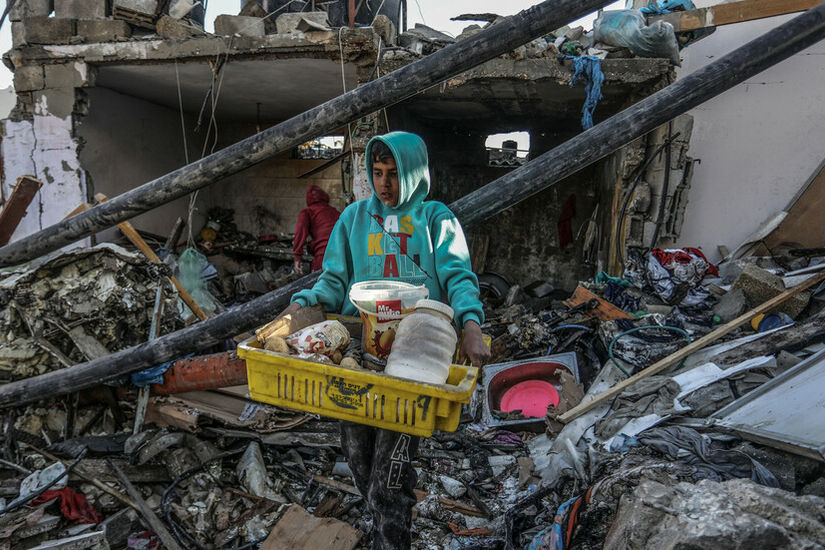 الصحة بغزة: مقتل 25 فلسطينيا بسوء التغذية وحصيلة الضحايا ترتفع إلى 31045