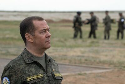 تعليقا على منح أوسكار لفيلم أوكراني.. مدفيديف يدعو إلى إنتاج أفلام وطنية عن العملية العسكرية