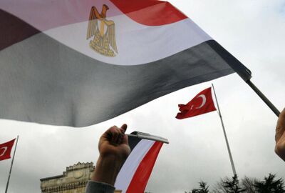 مصر وتركيا توقعان اتفاقية لإنشاء مدينة صناعية جديدة