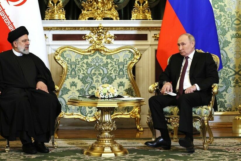بوتين يتلقى برقية تعزية من الرئيس الإيراني