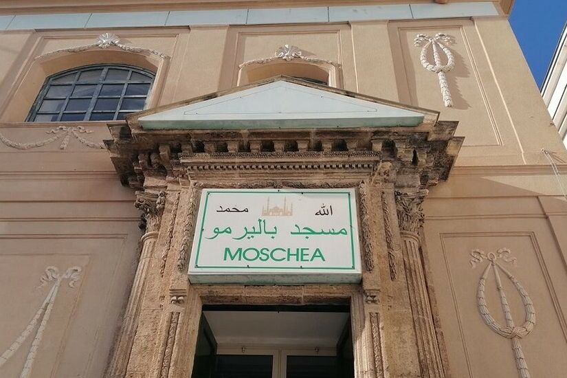 مسجد الجمهورية التونسية في مدينة باليرمو الإيطالية يرفع الآذان للمرة الأولى منذ 8 قرون