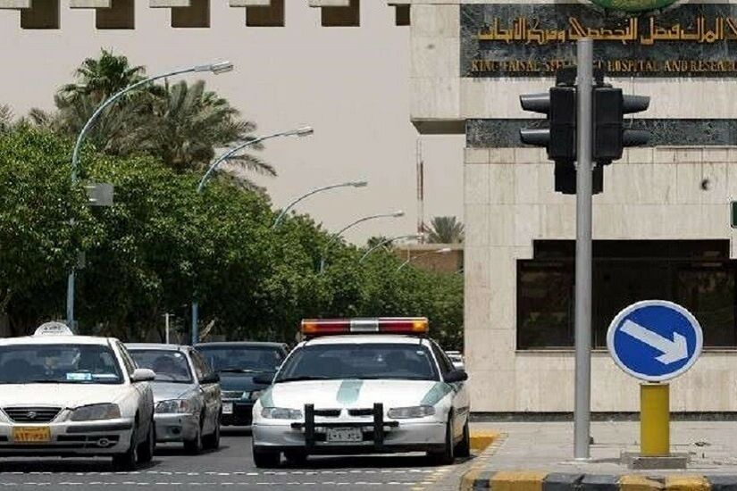 السعودية.. قوة خاصة لأمن الطرق تلقي القبض على سارق مركبة بعد مطاردة مثيرة