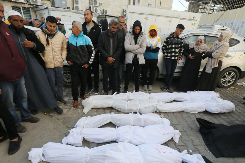 عدّاد الموت في غزة لا يتوقف.. الصحة: 107 قتلى خلال 24 ساعة