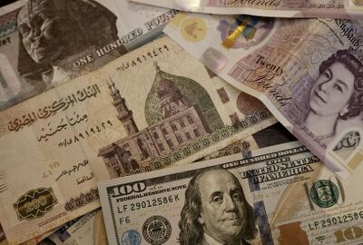 مصر.. الدولار يفاجئ السوق ويقفز من جديد