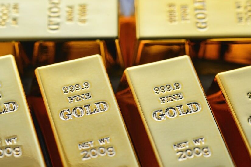 أسعار الذهب تصل إلى مستوى قياسي جديد