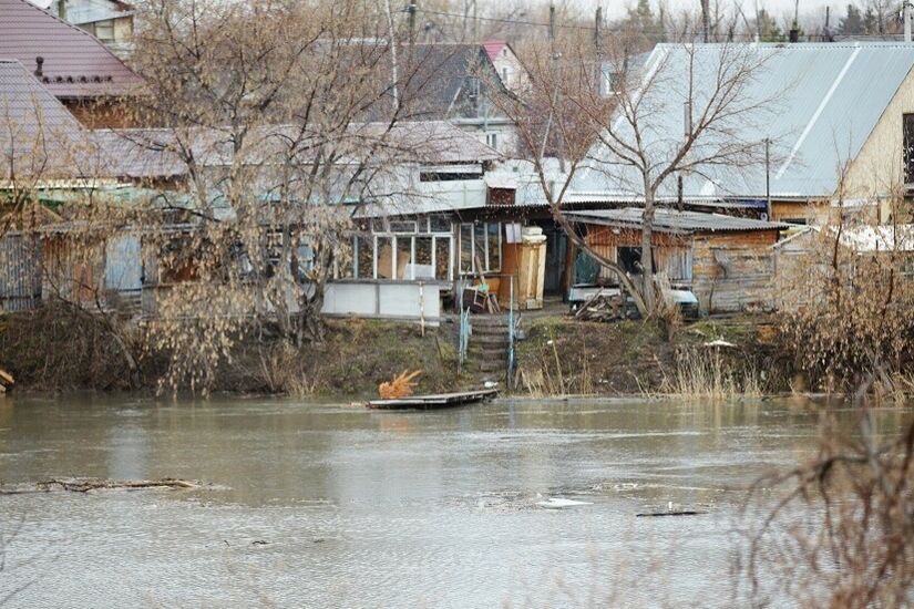 فيضانات جنوب روسيا.. حاكم مقاطعة كورغان يهيب بالسكان النزوح إلى مراكز الإيواء
