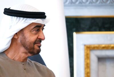 تصرف إنساني لرئيس الإمارات مع سيدة تونسية يثير تفاعلا