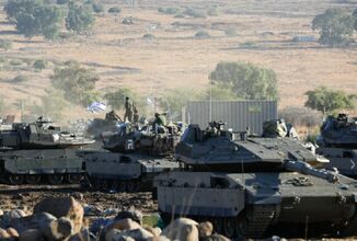 معركة الحسم.. جنرال لبناني: إسرائيل تجهز 10 آلاف صاروخ وفرقة اقتحام بري للجنوب
