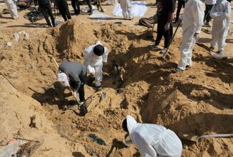 بيان مصري عن اكتشاف مقابر جماعية جديدة بأحد المجمعات الطبية في خان يونس