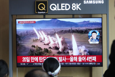 كوريا الشمالية تجري تدريبات لتوجيه ضربة نووية مضادة