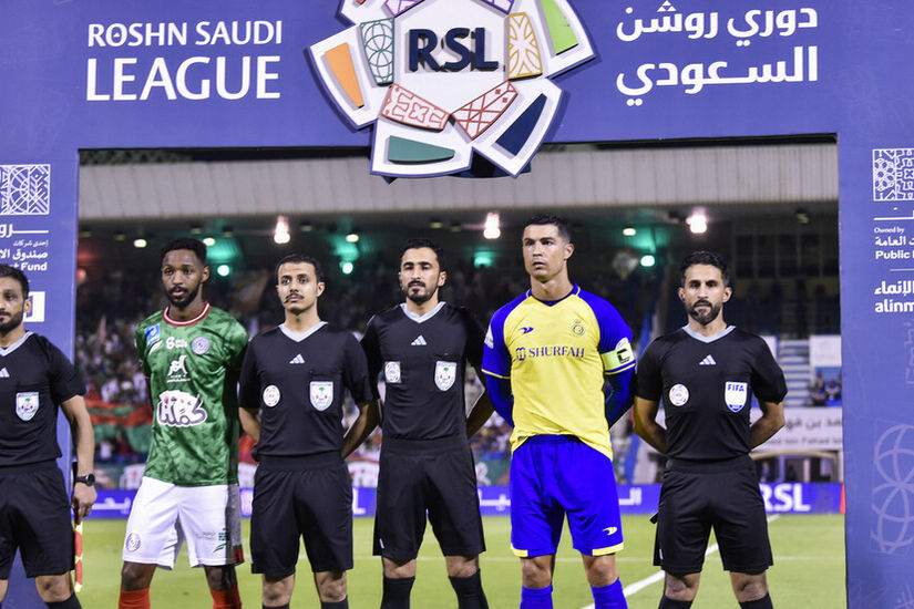 تعليمات خاصة لحكام الدوري السعودي