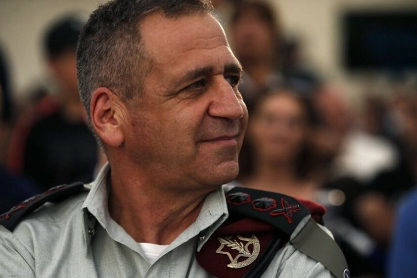 كشف من خلاله تفاصيل مهمة.. قناة عبرية تنشر تسجيلا صوتيا لرئيس أركان الجيش الإسرائيلي السابق