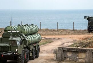 الدفاعات الجوية الروسية تتصدى لعدد من الصواريخ فوق سيفاستوبول