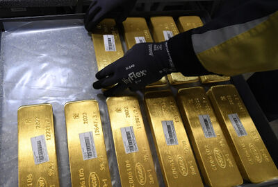 تراجع صادرات الذهب الروسي إلى سويسرا وخبراء يوضحون السبب