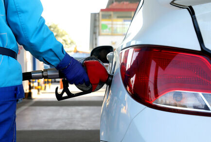 انخفاض أسعار البنزين في الأردن