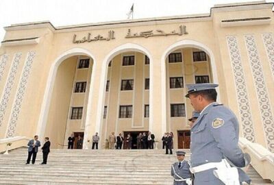 الجزائر.. السجن 5 سنوات لمتورطين بشراء أجهزة أمريكية حساسة بشكل سري لباخرة عملاقة