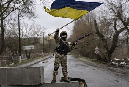 أسير أوكراني: سلطات كييف لا تمنح المعبئين صفة العسكريين حتى لا تدفع تعويضات