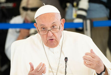 بابا الفاتيكان يعلق على مؤتمر سويسرا حول أوكرانيا
