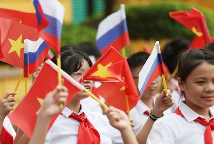 صندوق الاستثمارات الروسي: اتفقنا على تطوير الشراكة الاستراتيجية مع الشركات الفيتنامية
