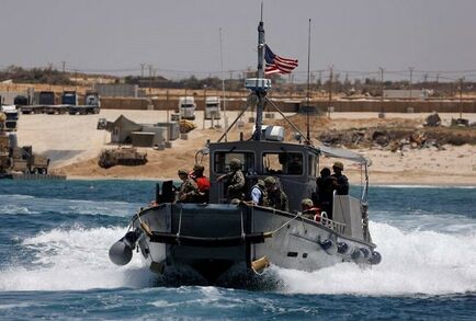 الجيش الأمريكي ينشر صورا لجنوده على سواحل قطاع غزة