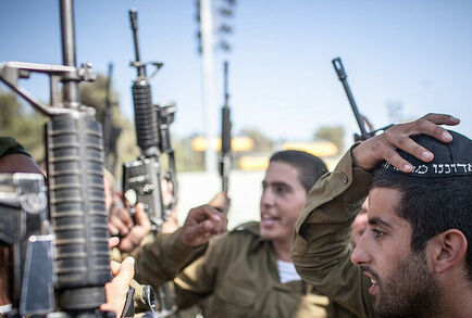 غالانت: الجيش الإسرائيلي بحاجة إلى 10 آلاف جندي إضافي على الفور