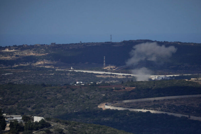 الطيران الحربي الإسرائيلي ينفذ غارات على بلدات في جنوب لبنان (صور)