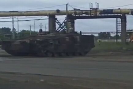 روسيا تطور مدرعة ثقيلة مصممة على أساس منصة دبابة 