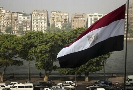 مصر.. وزير الصحة يكشف موعد انتهاء أزمة نقص الأدوية في الأسواق